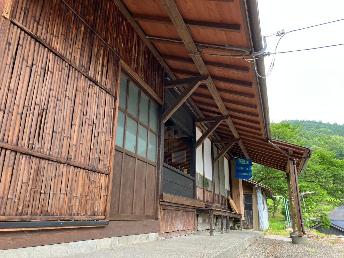 Guesthouse Boro-Ya Otoyocho Екстериор снимка
