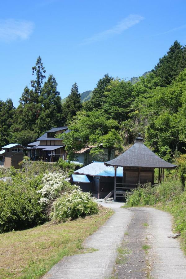 Guesthouse Boro-Ya Otoyocho Екстериор снимка